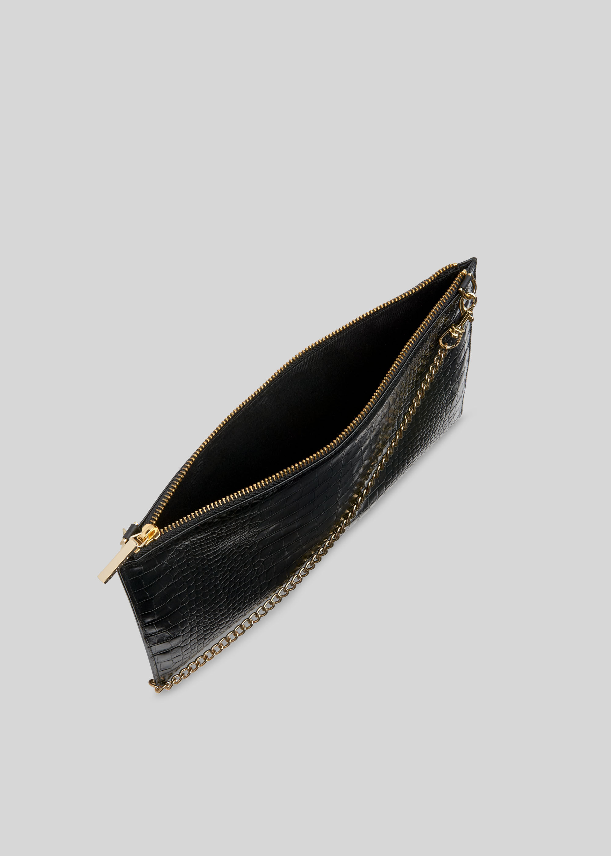 Whistles black clutch 2025