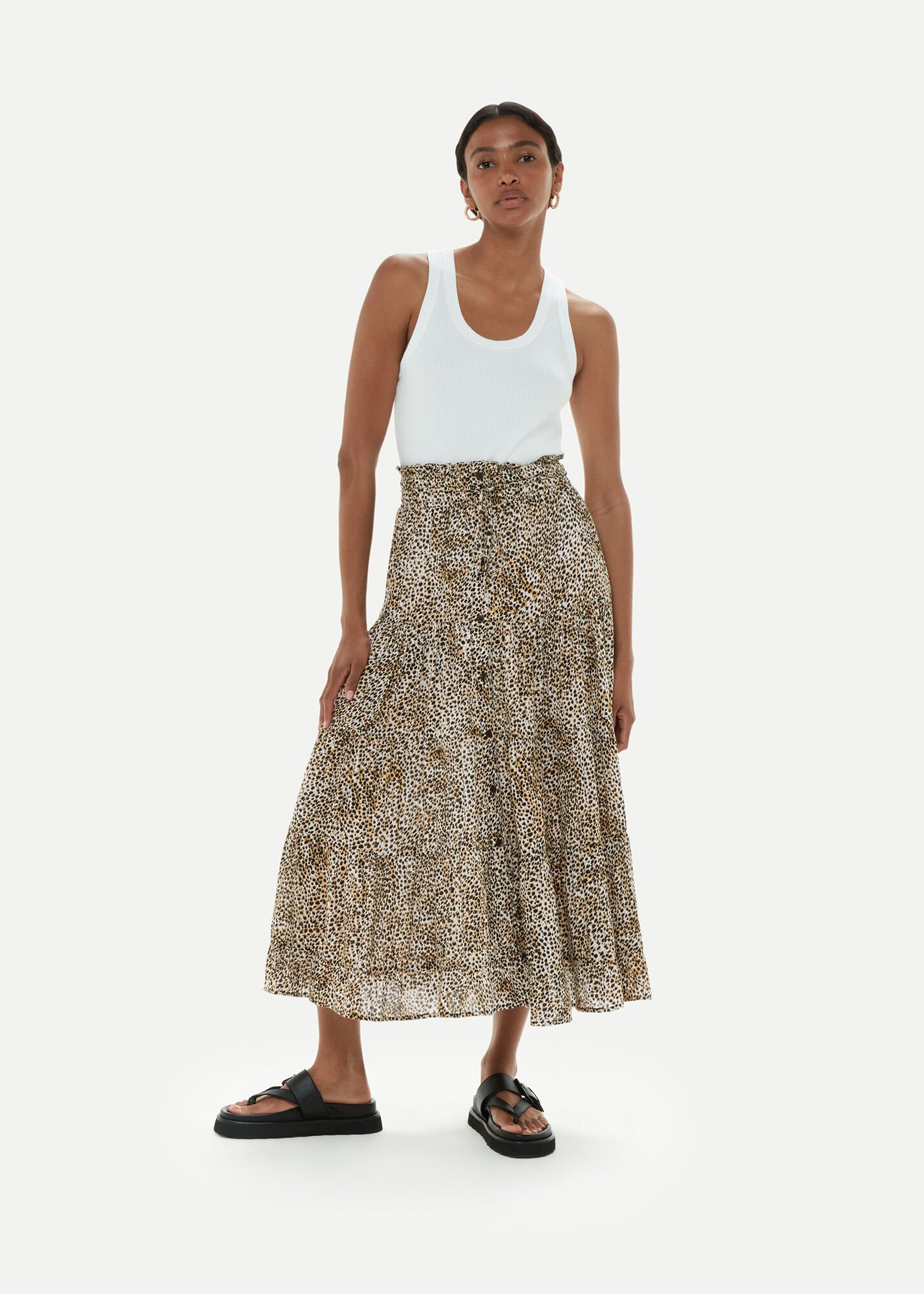 Crinkle skirt clearance