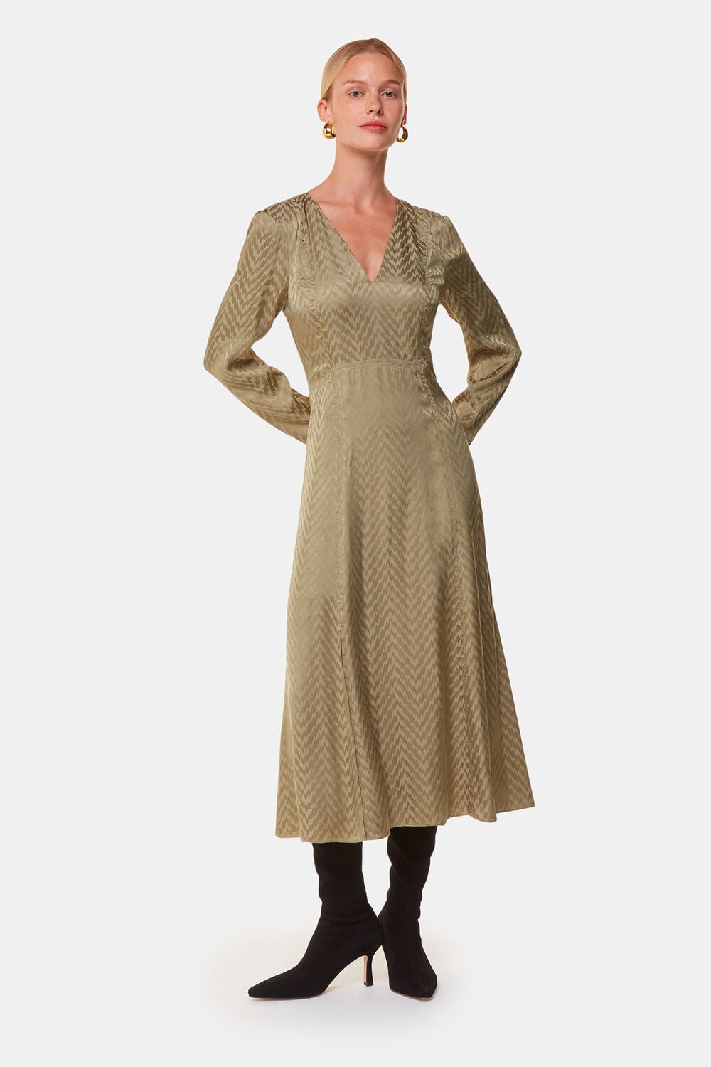 Khaki Jacquard Zig Zag Print Dress