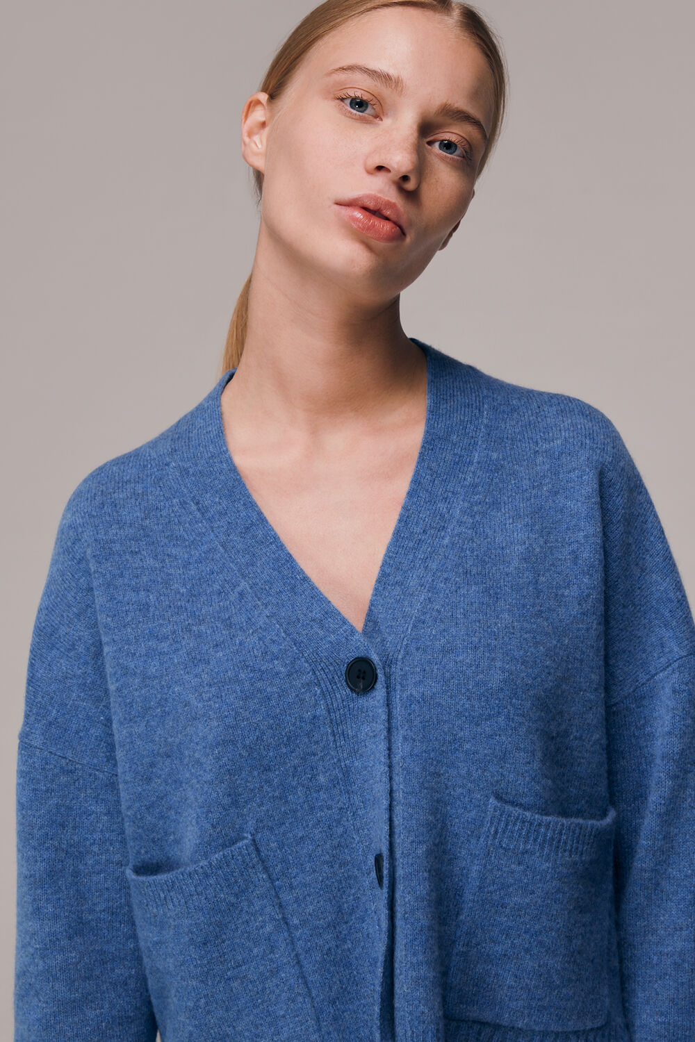 Twin Pocket Cardigan