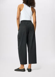 Utility Cotton Barrel Trouser