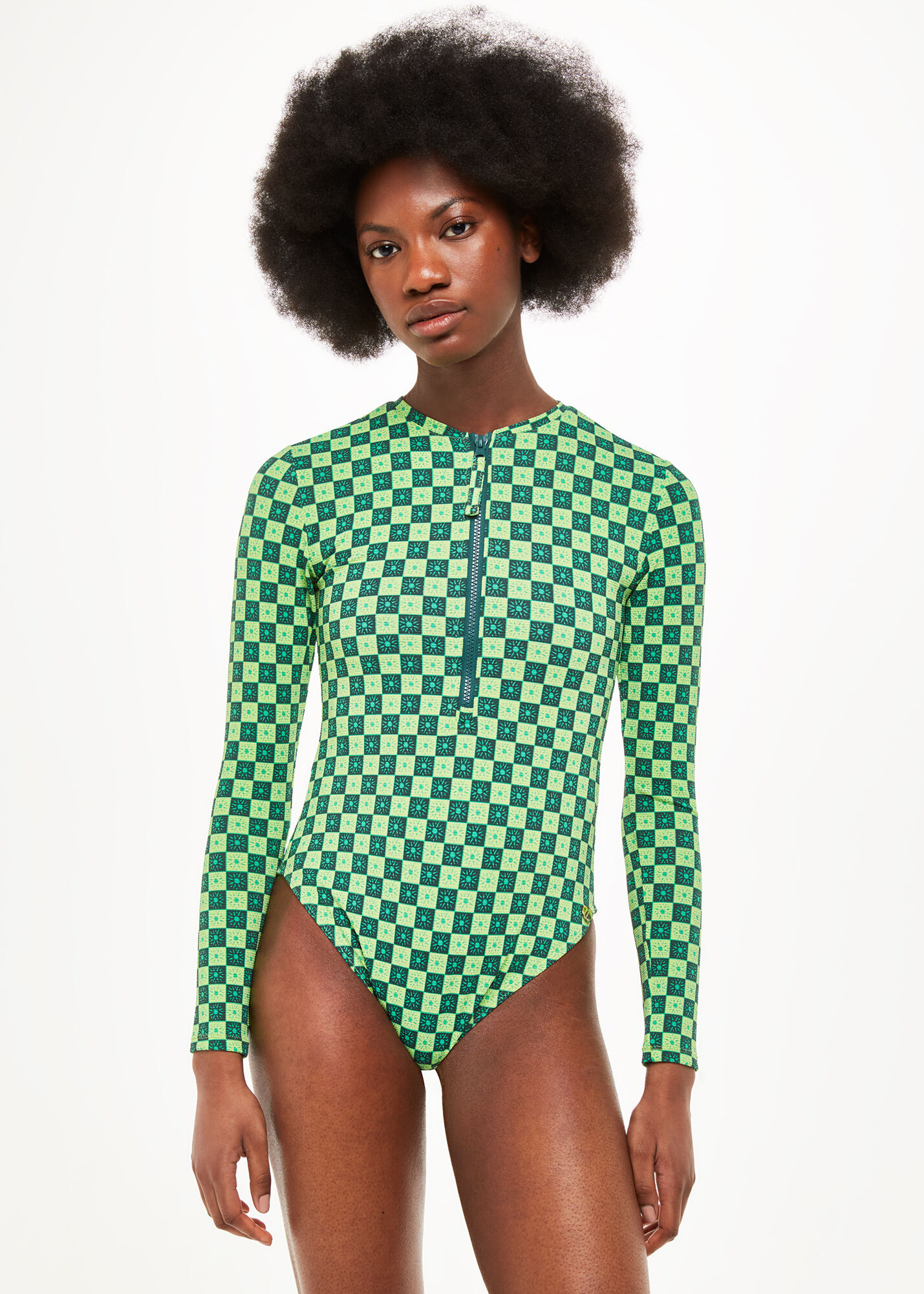 Half sleeve swimming costume 2025