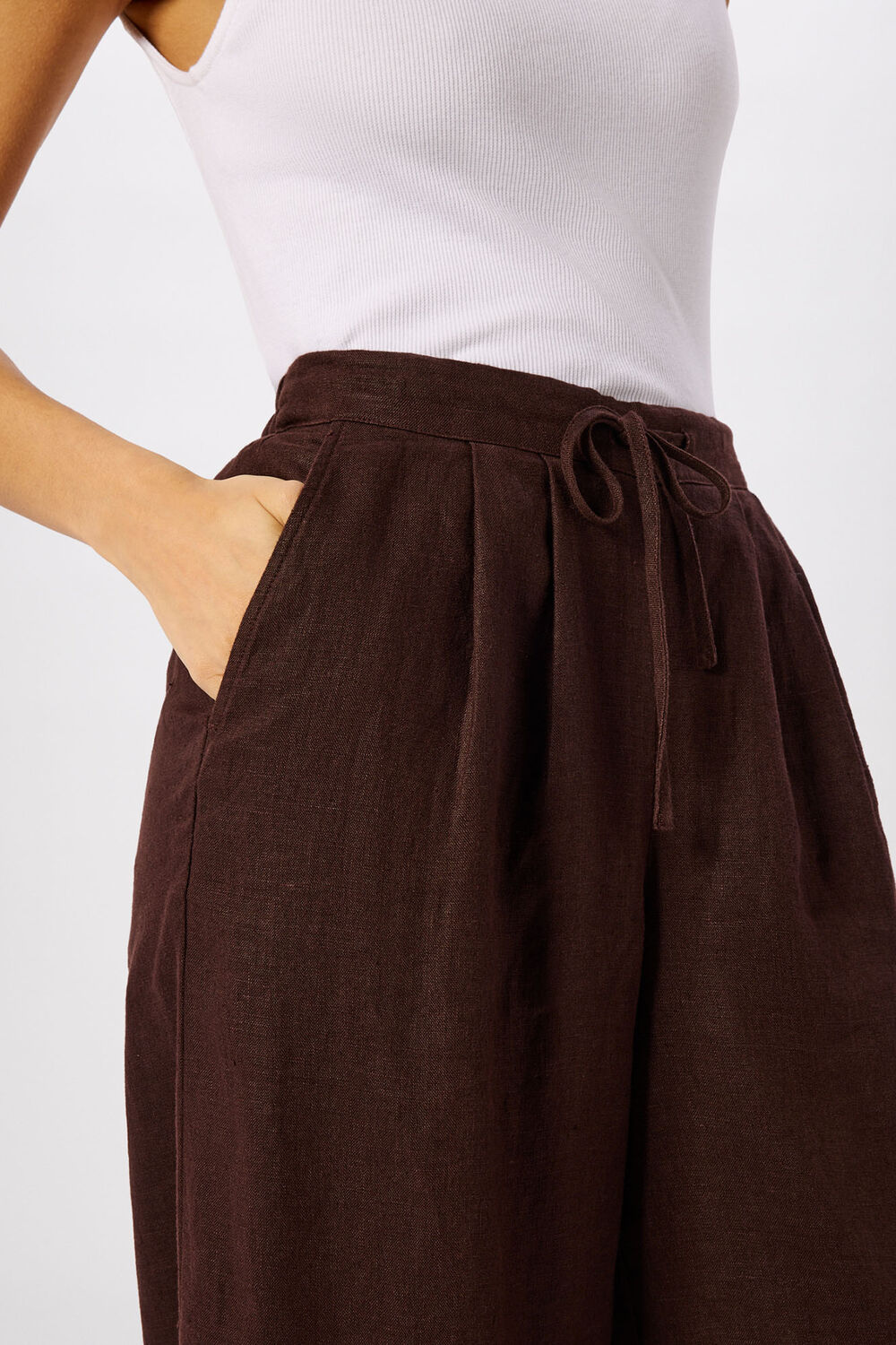 Brown Petite Wide Leg Linen Trouser