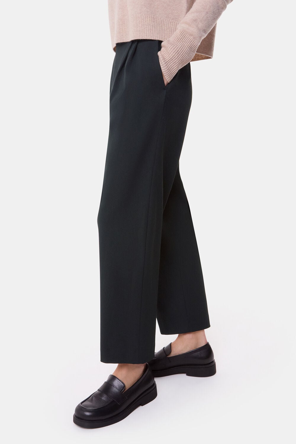 Black Matilda Tapered Trouser