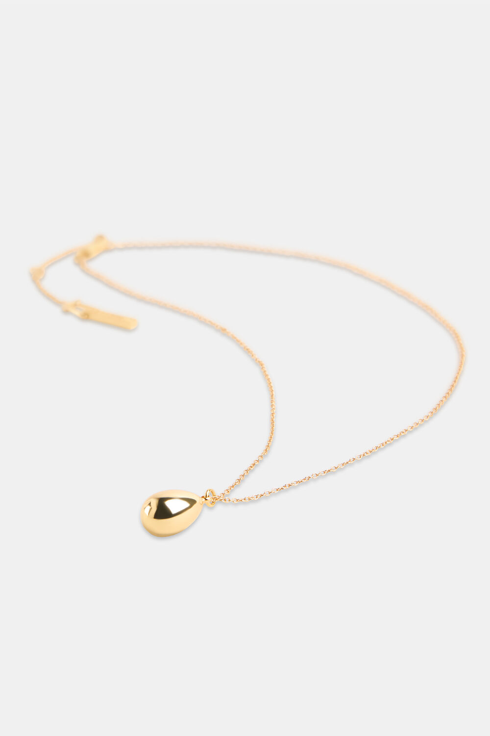 Gold Teardrop Pendant Necklace