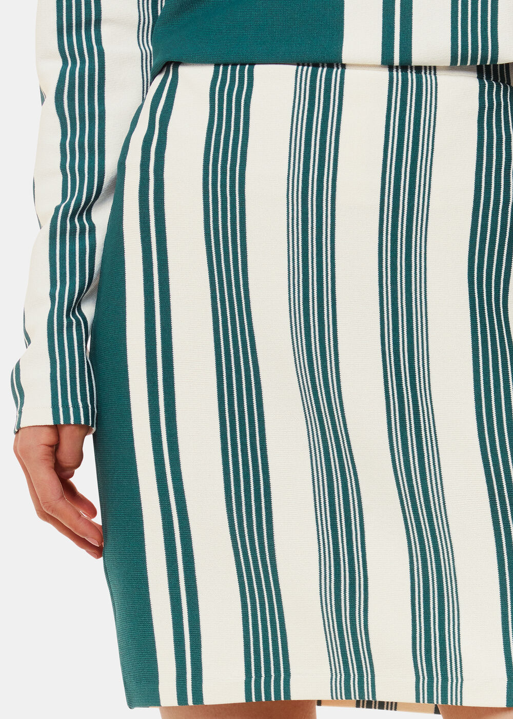 Vertical Stripe Knitted Skirt