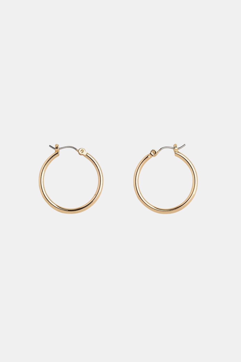 Classic Hoop Earring Gold