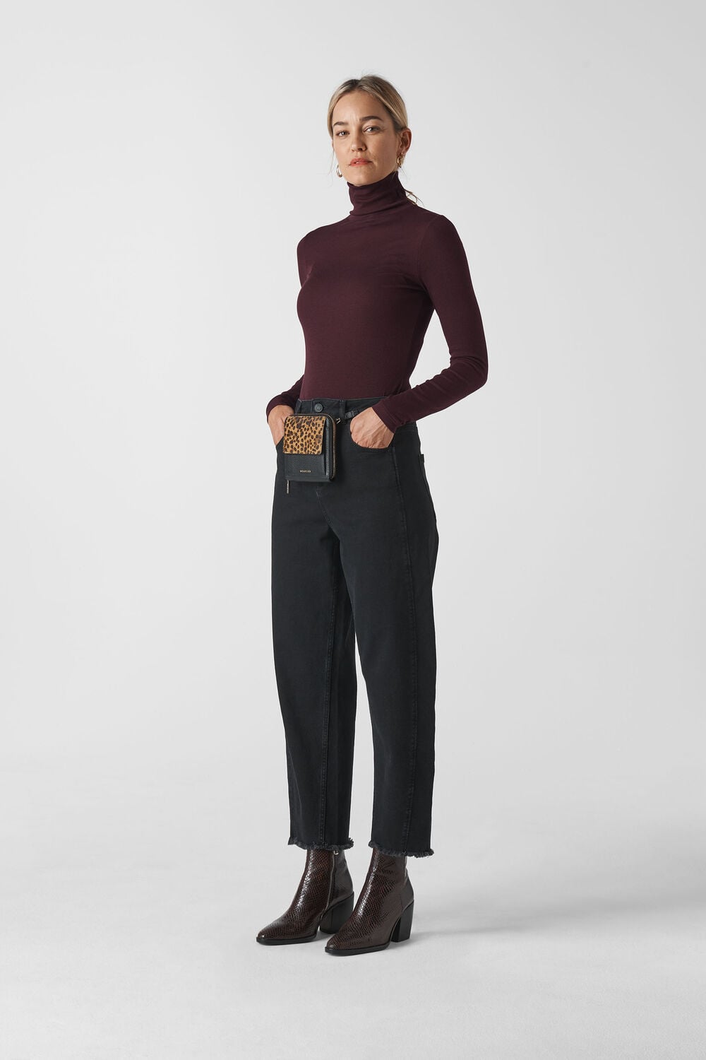 Essential Polo Neck Burgundy