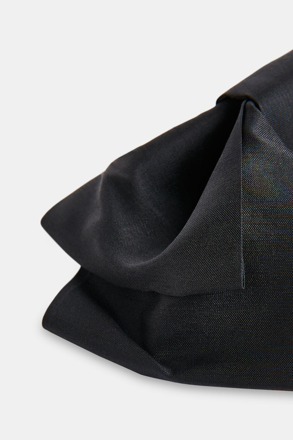 Black Hai Hair Bow