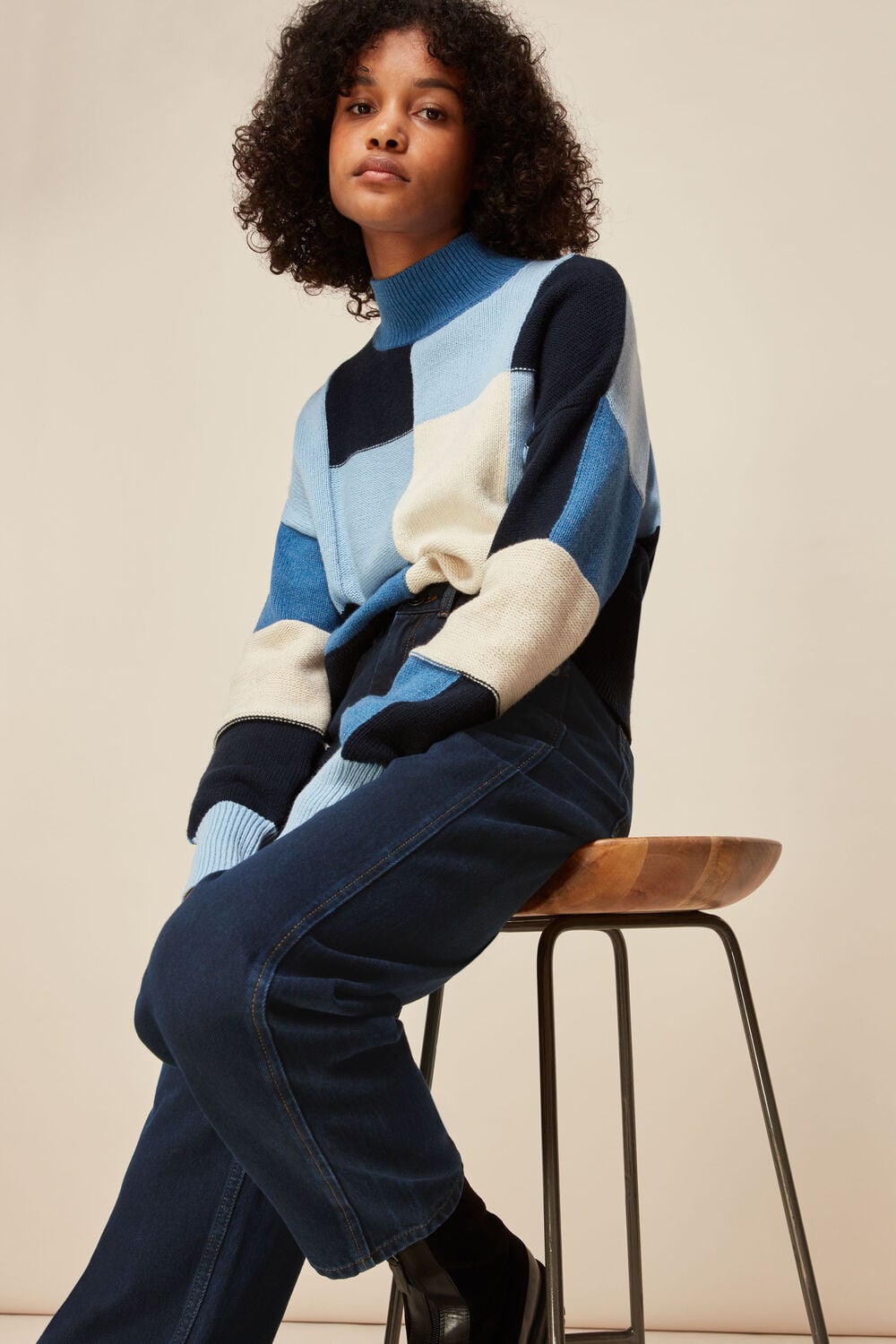 Authentic Barrel Leg Jean