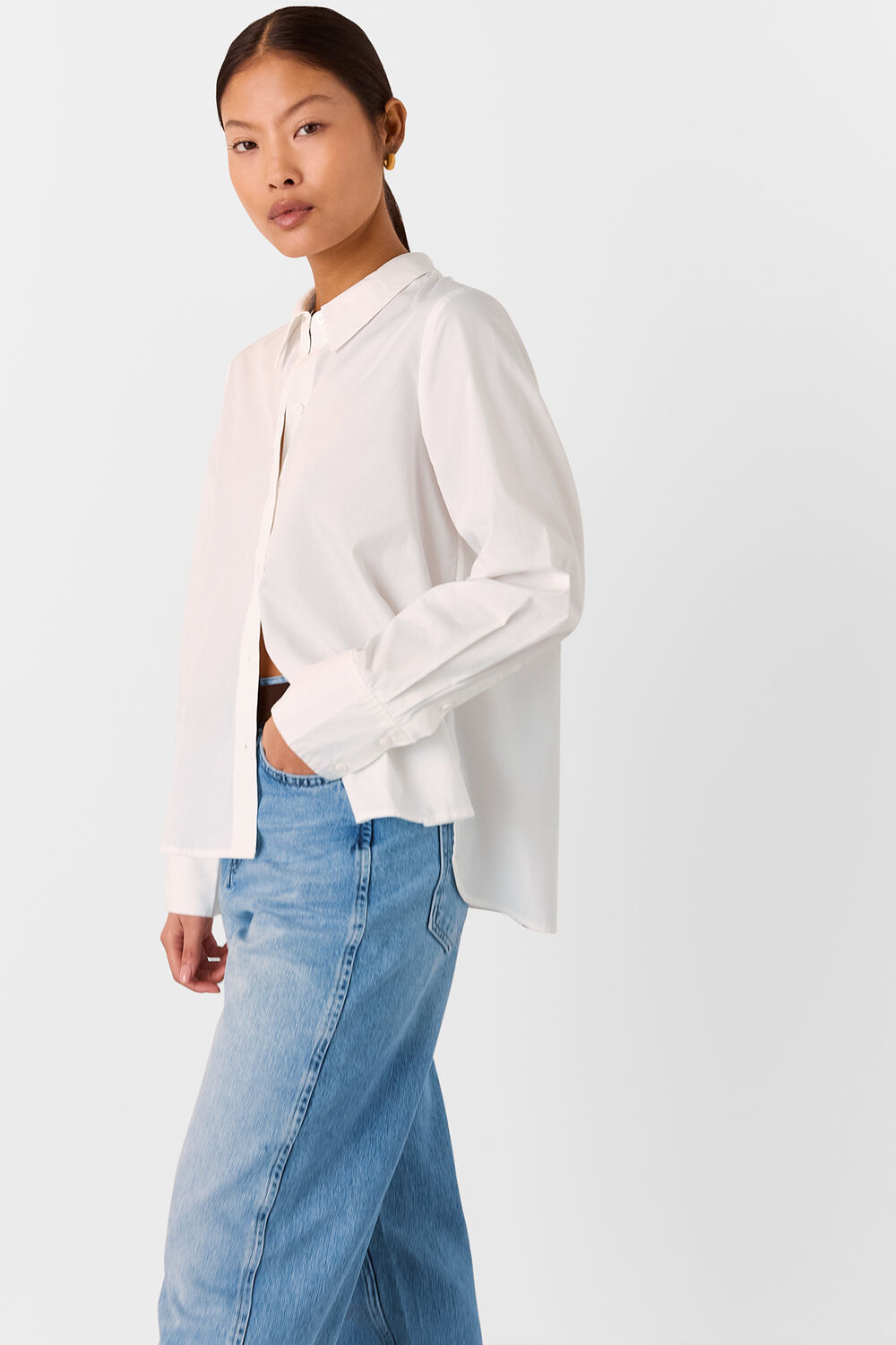 Light Wash Petite Authentic Barrel Leg Jean