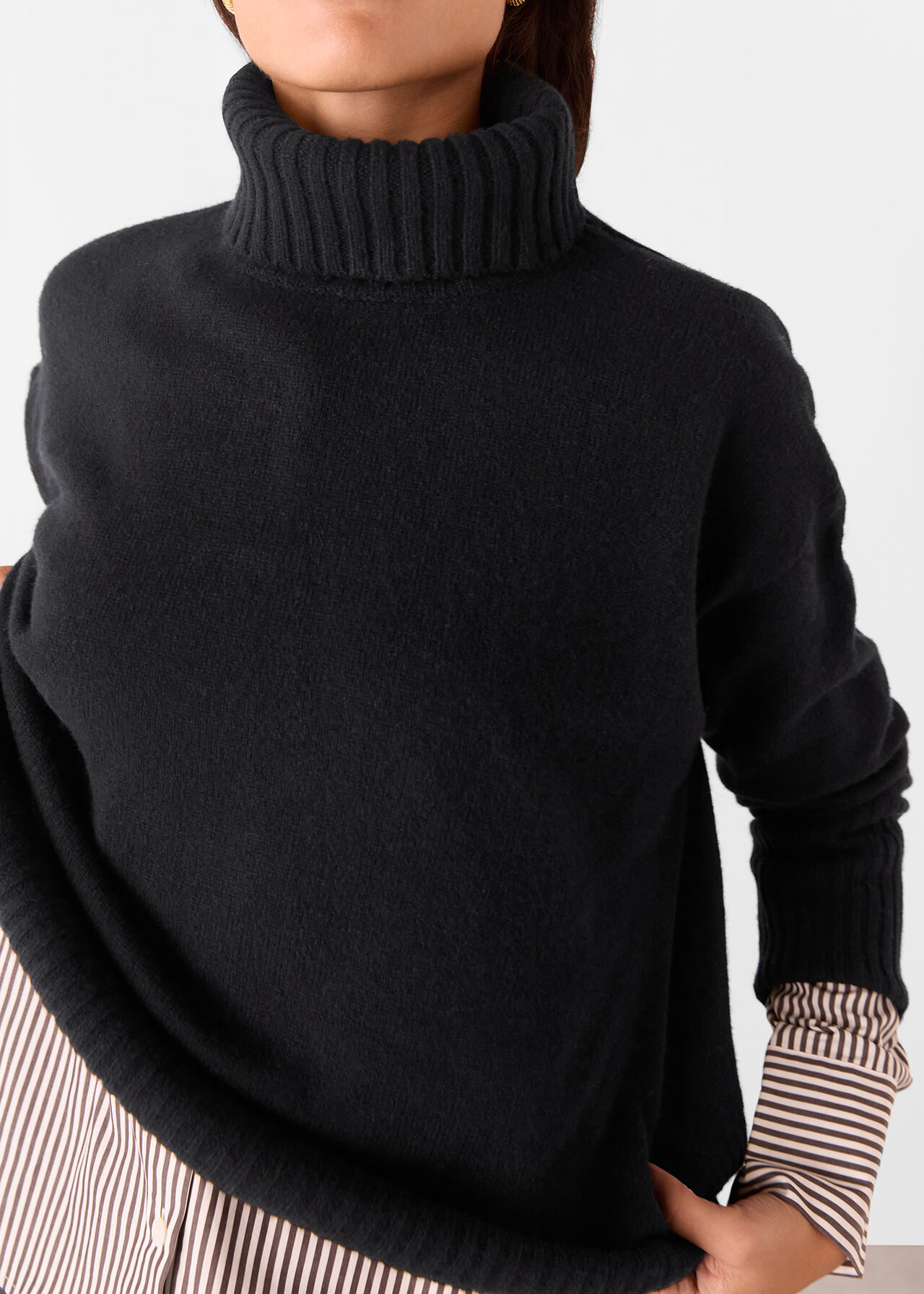 Wool Split Back Roll Neck