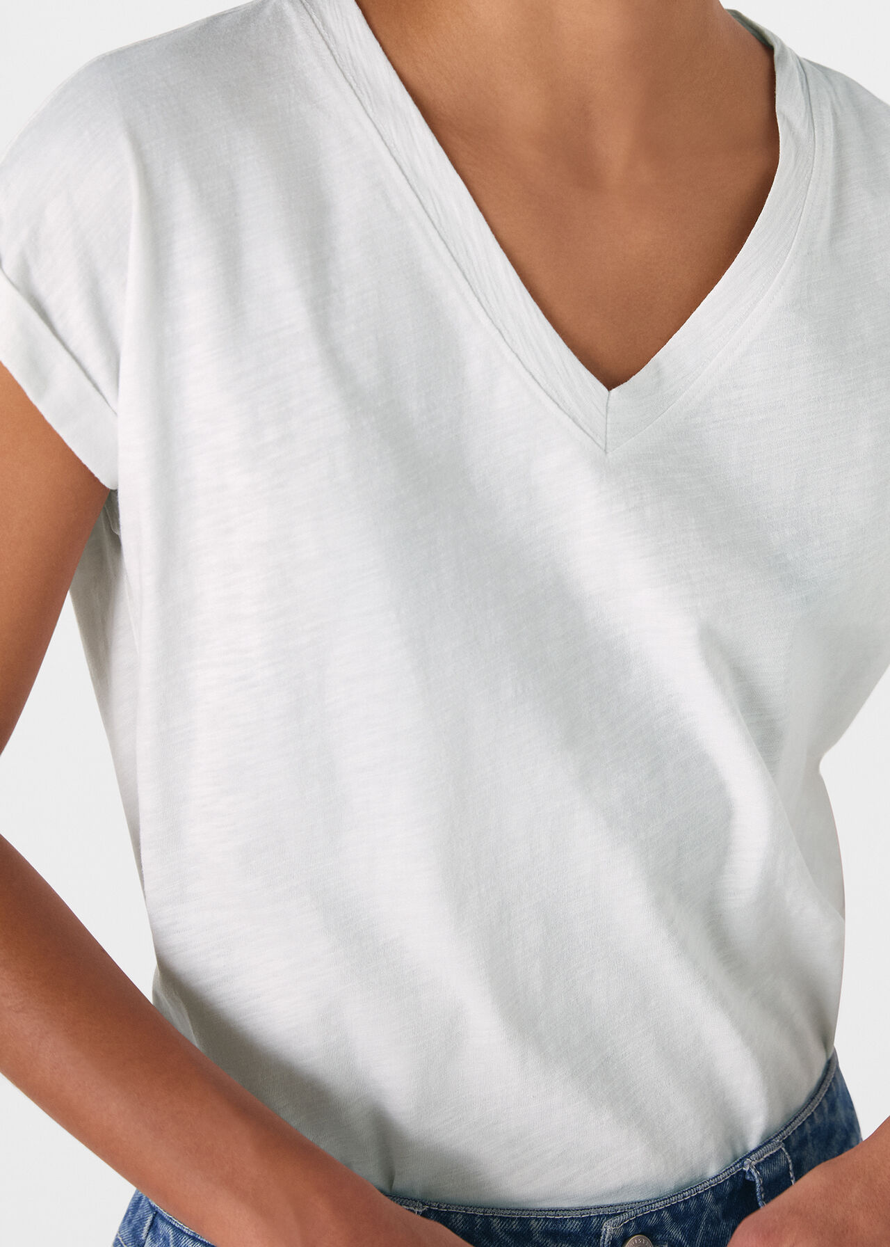 Willa V-Neck Cap Sleeve Tee