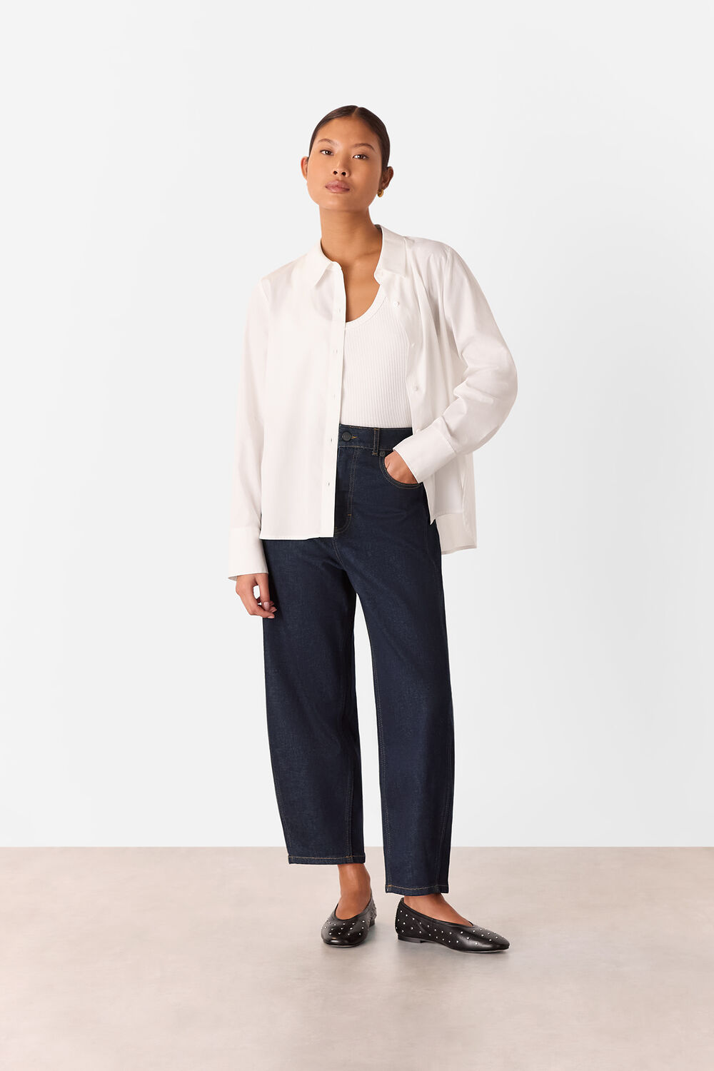 Petite Stretch Barrel Leg Jean