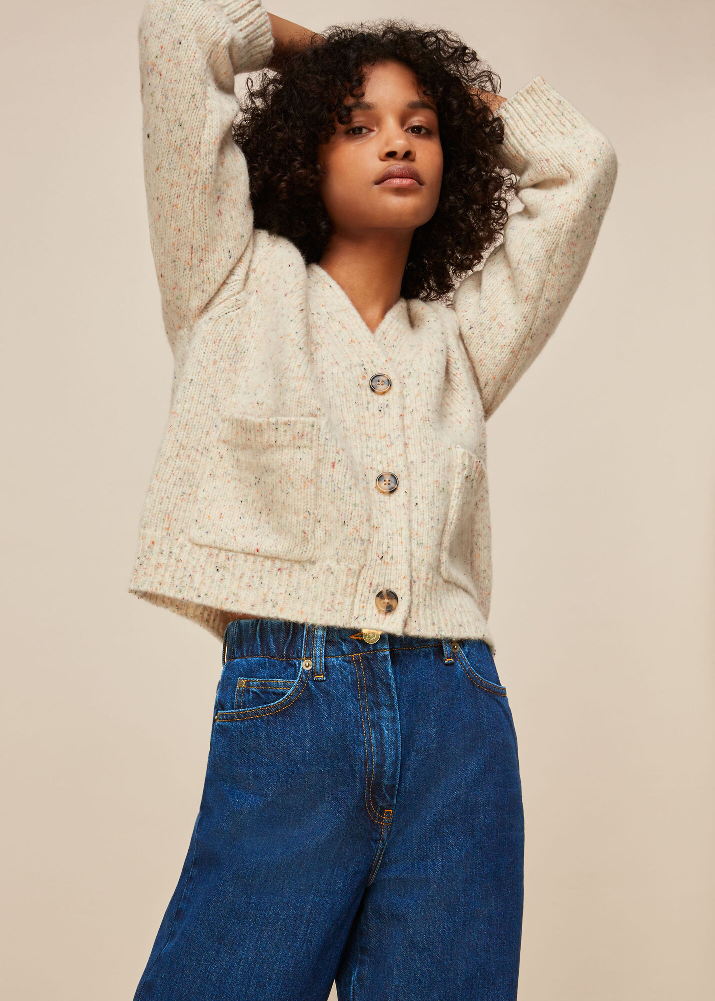 Spring and Autumn Casual V-neck Knitted Cardigan