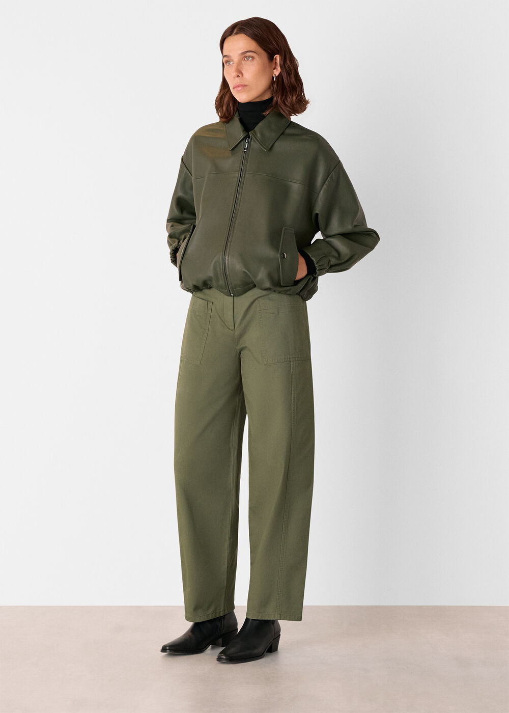 Belted Cotton Barrel Trouser