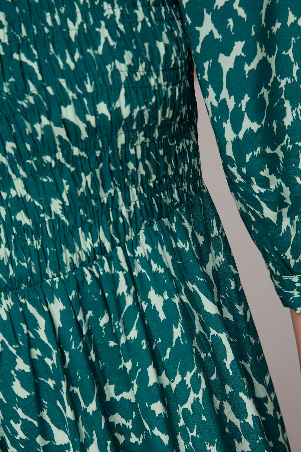 Sahara Cat Shirred Midi Dress