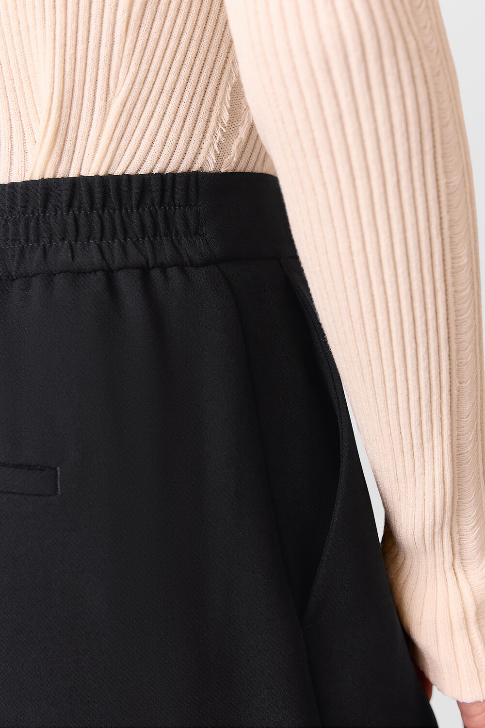 Black Petite Ultimate Crepe Trouser