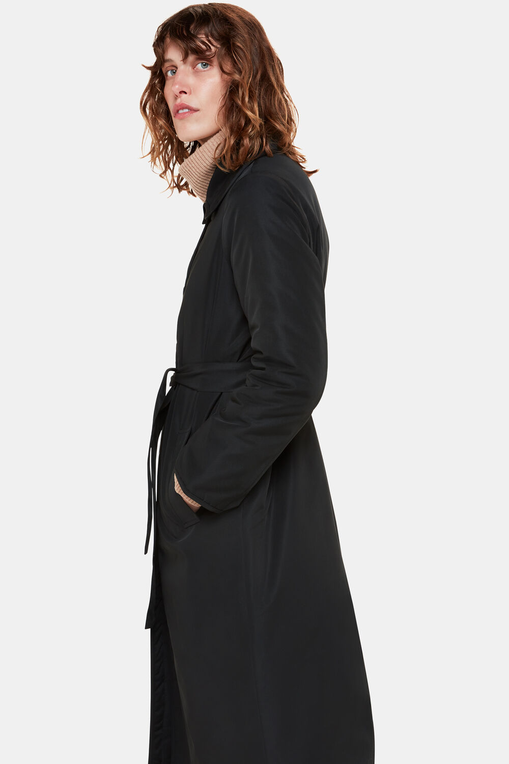 Black Senna Padded Mac
