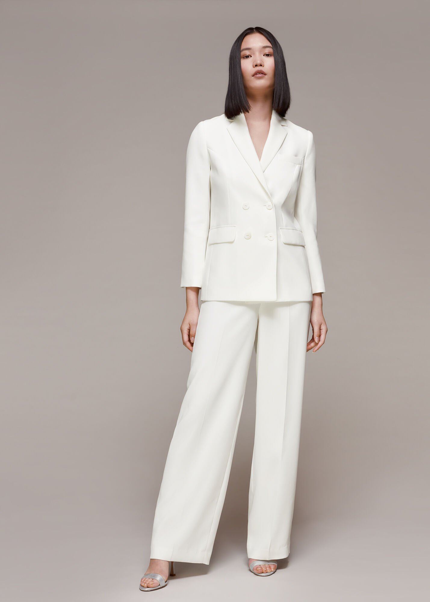 21 Best 2023 Bridal Suits For Untraditional Weddings