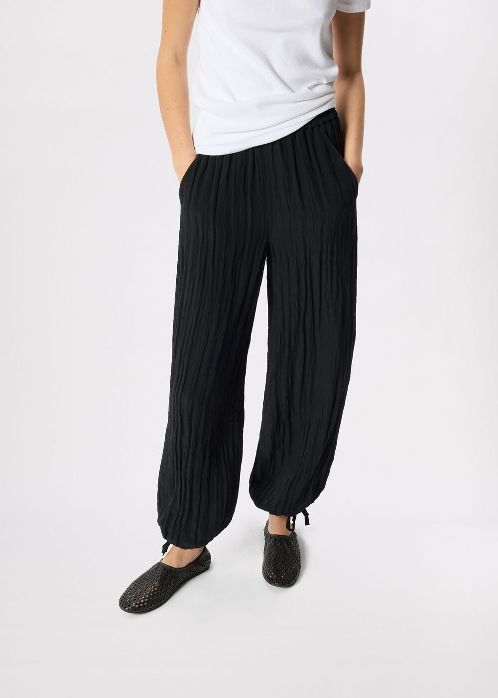Balloon Tie Hem Trousers