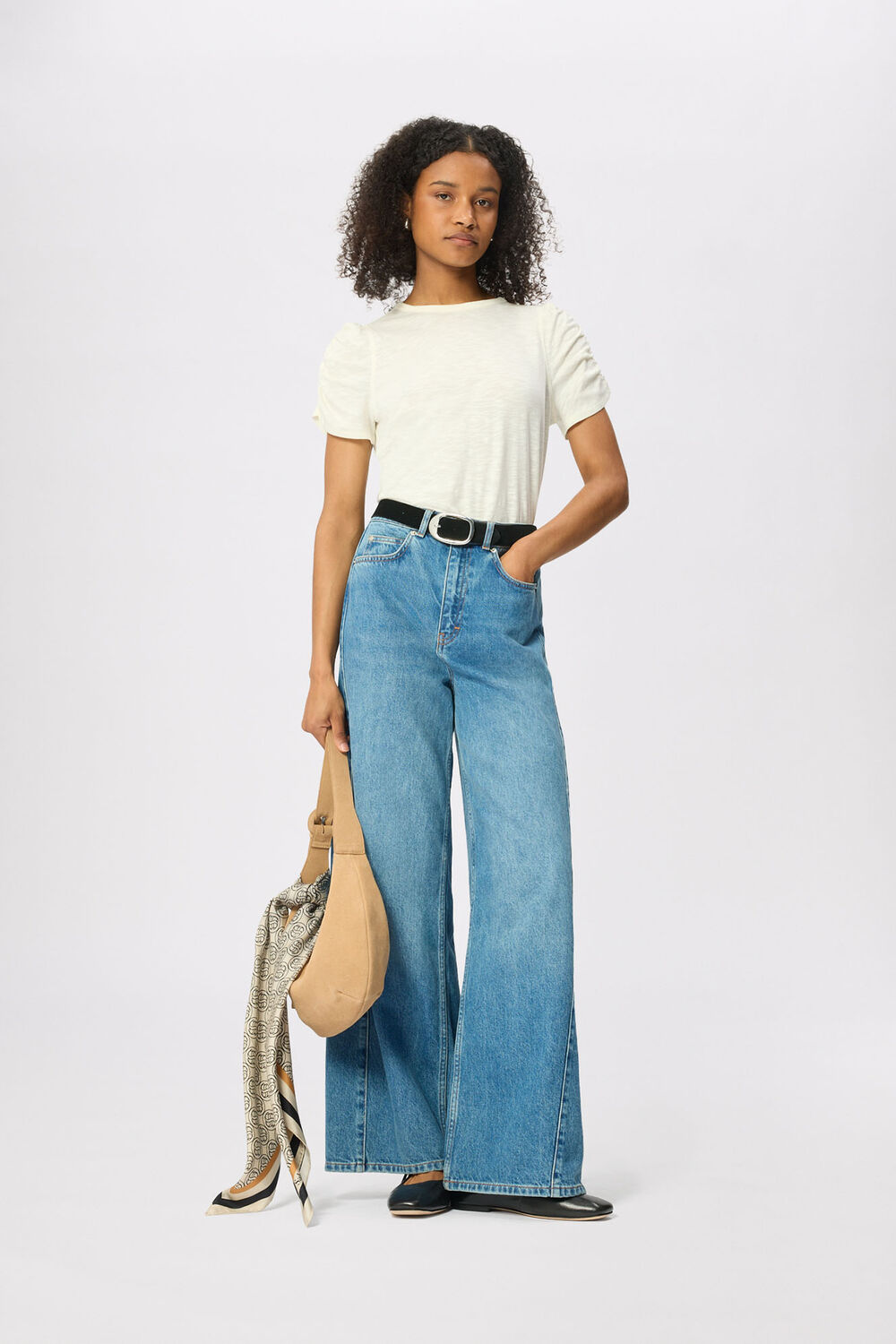 Ivory Round Neck Gathered Sleeve Tee