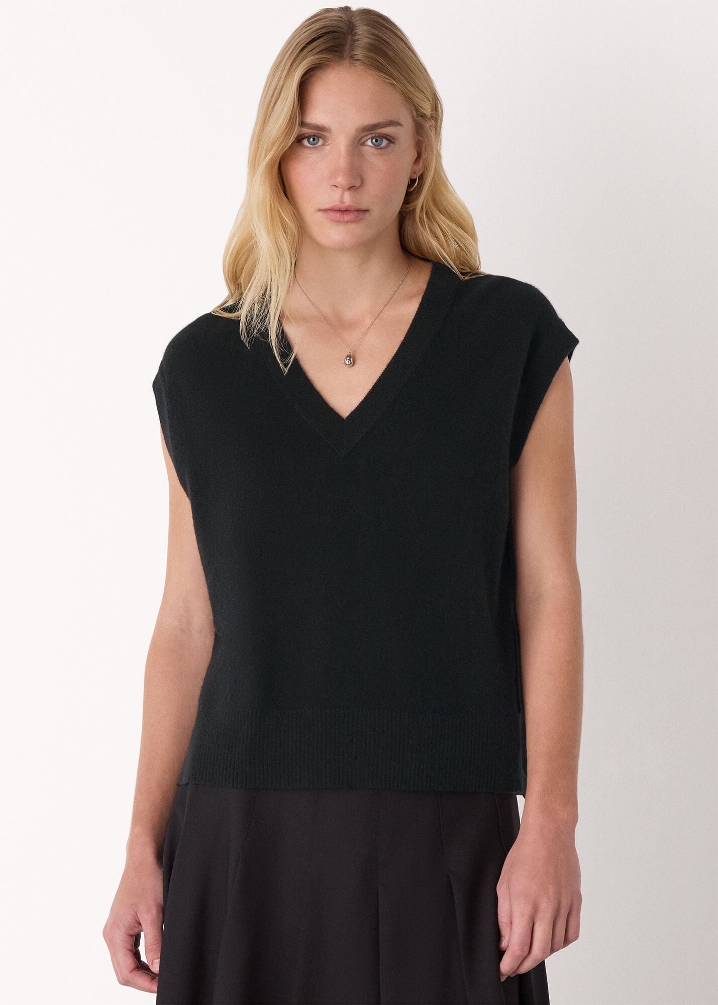 Women's Black Cashmere V Neck Sweater Vest | Whistles US |