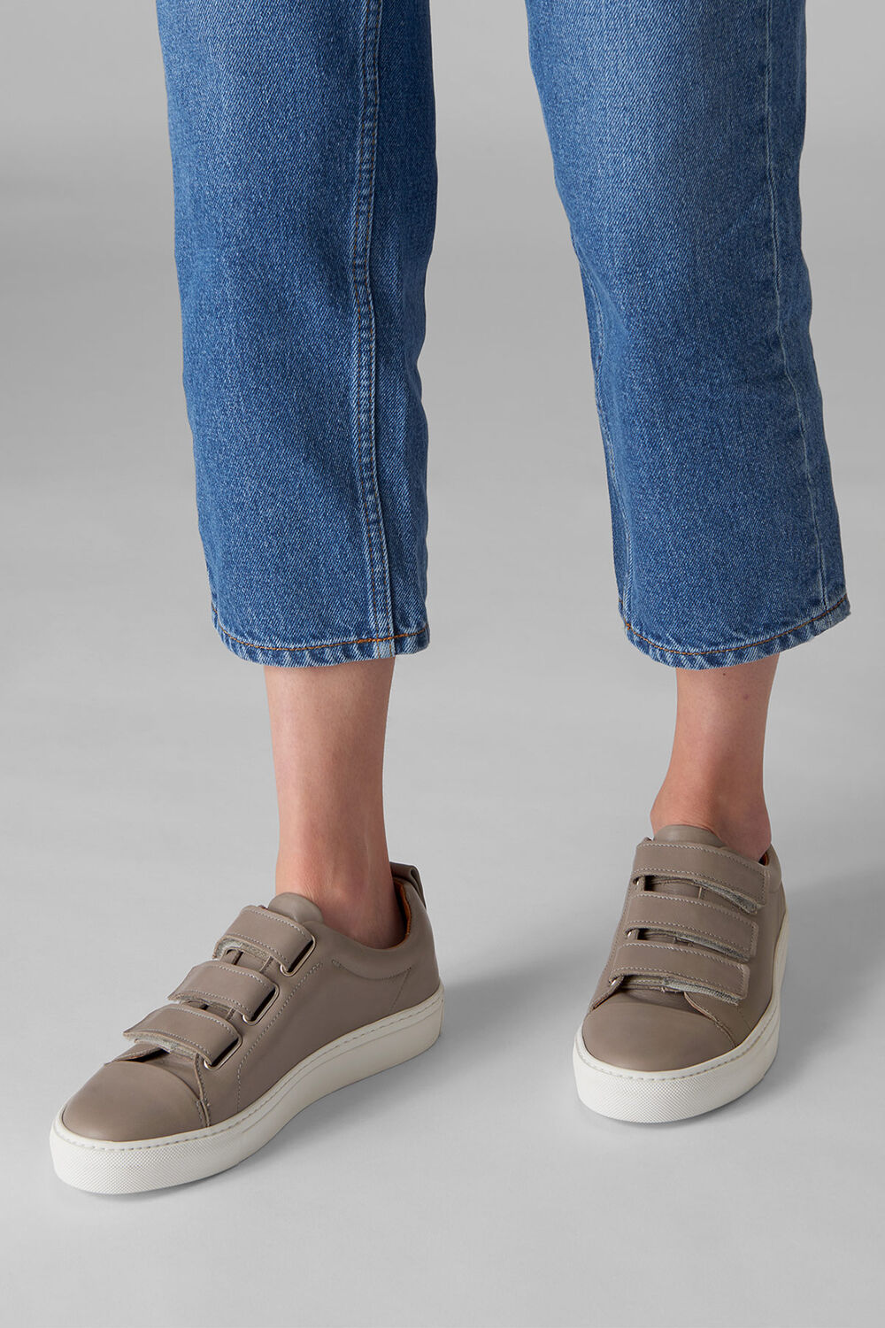 Aith Three Strap Trainer