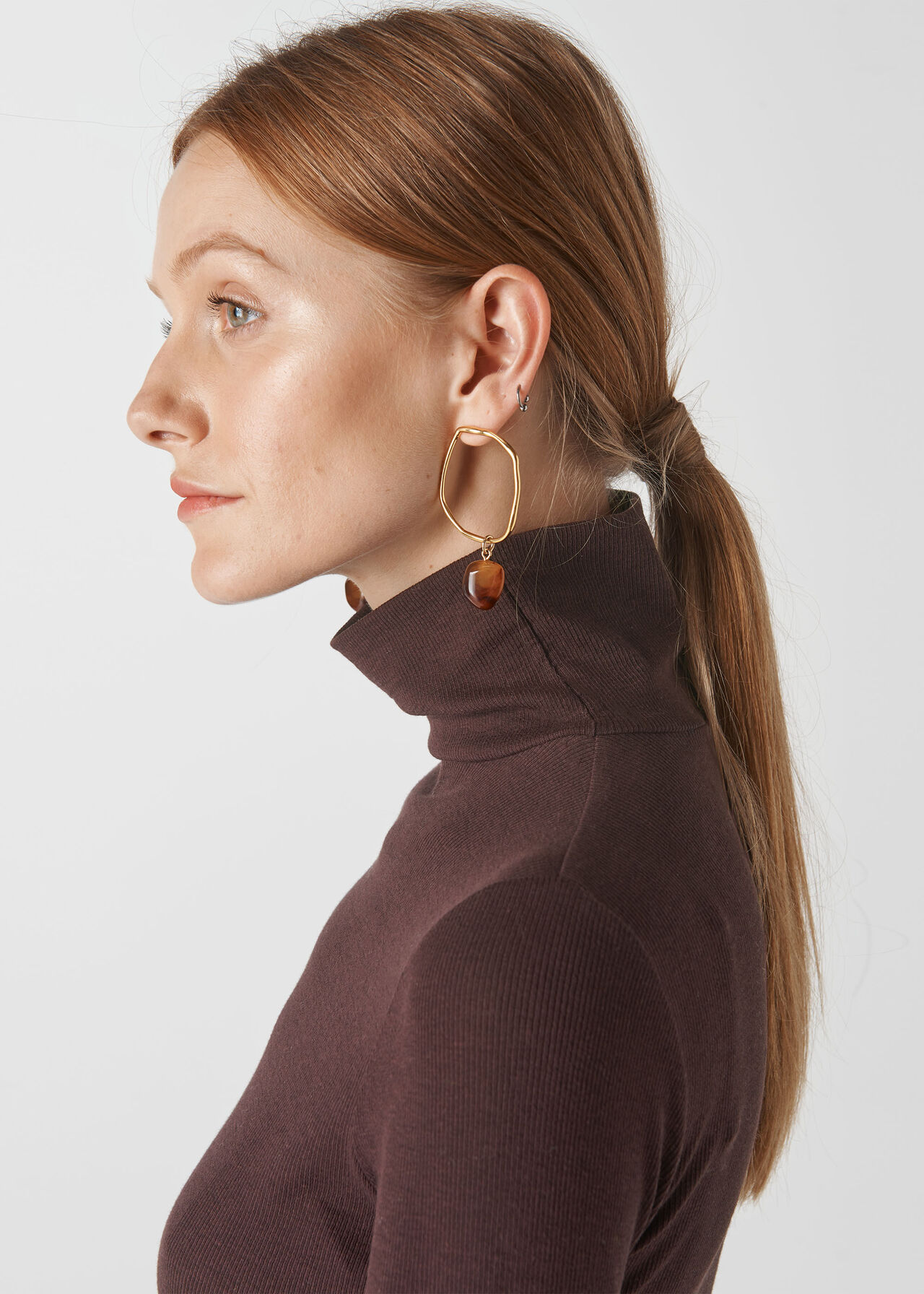 Essential Polo Neck Brown