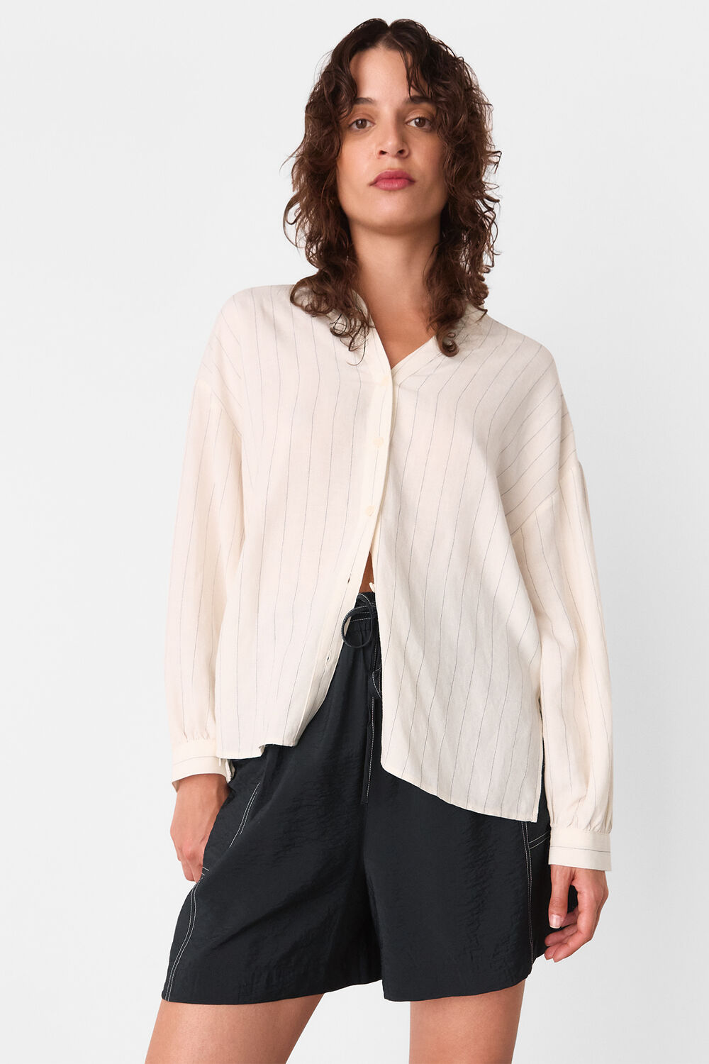 Black Contrast Stitch Pull On Short