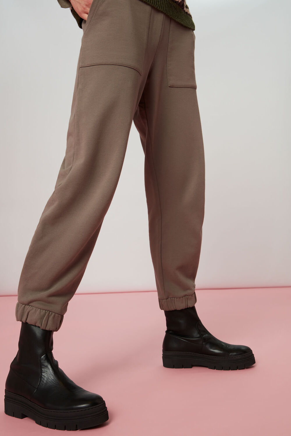 Pleat Detail Jogger