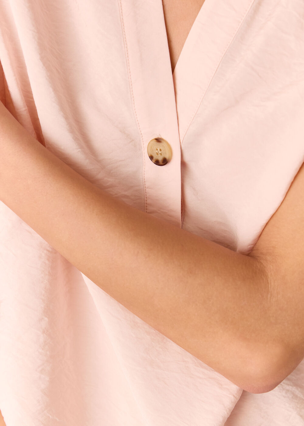 Gwen Sleeveless Blouse