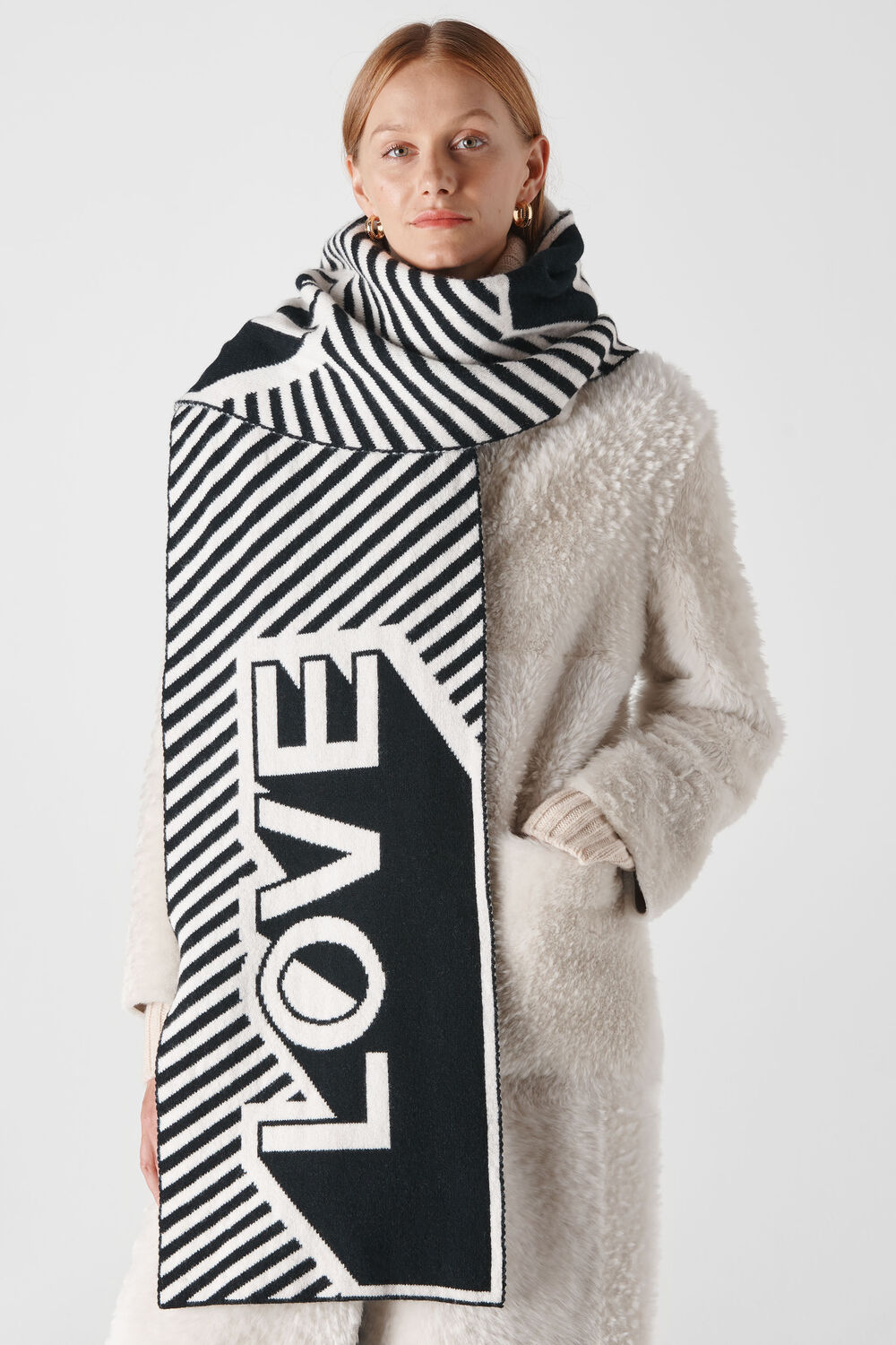Green Thomas Love Scarf Black/White