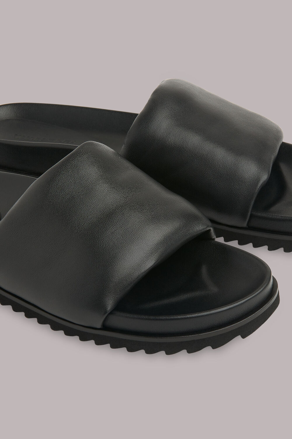 Aiden Padded Slide
