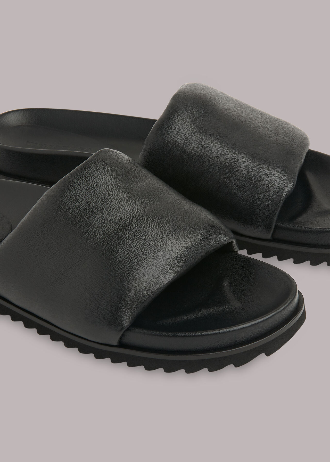 Aiden Padded Slide