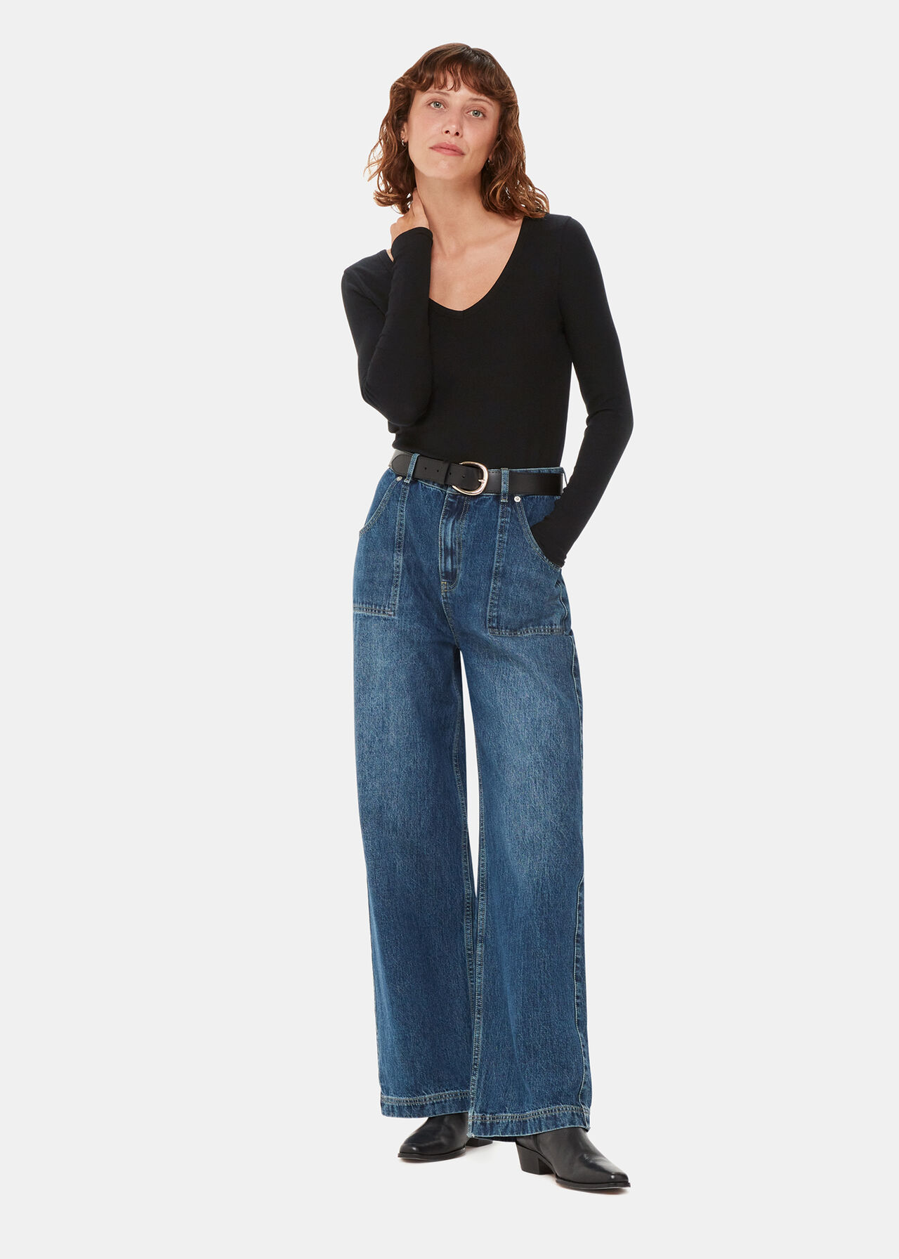 Essential Ribbed V Neck