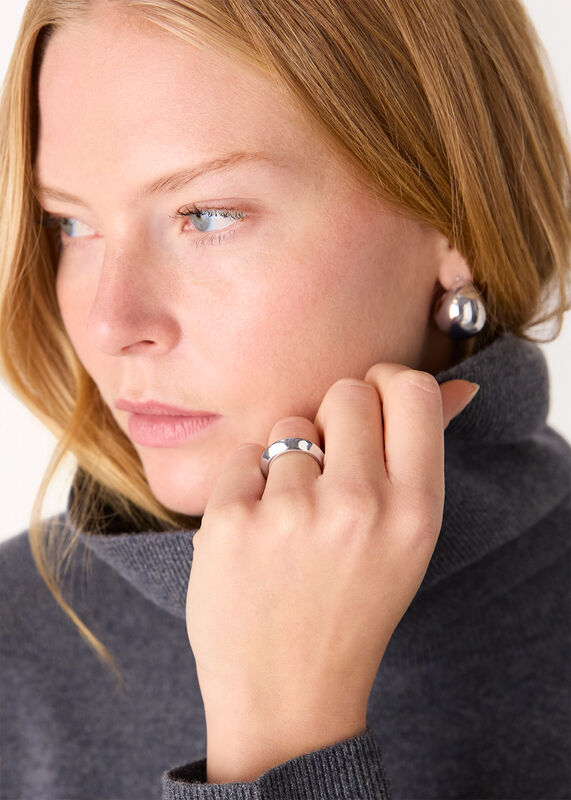 Silver Edge Detail Ring