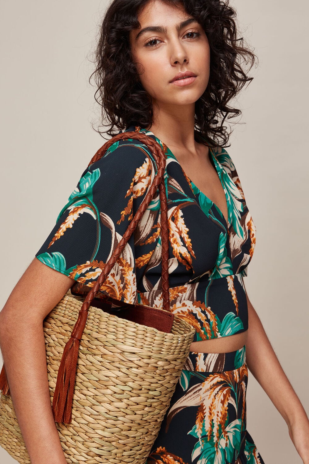 Lianne Straw Tote Neutral