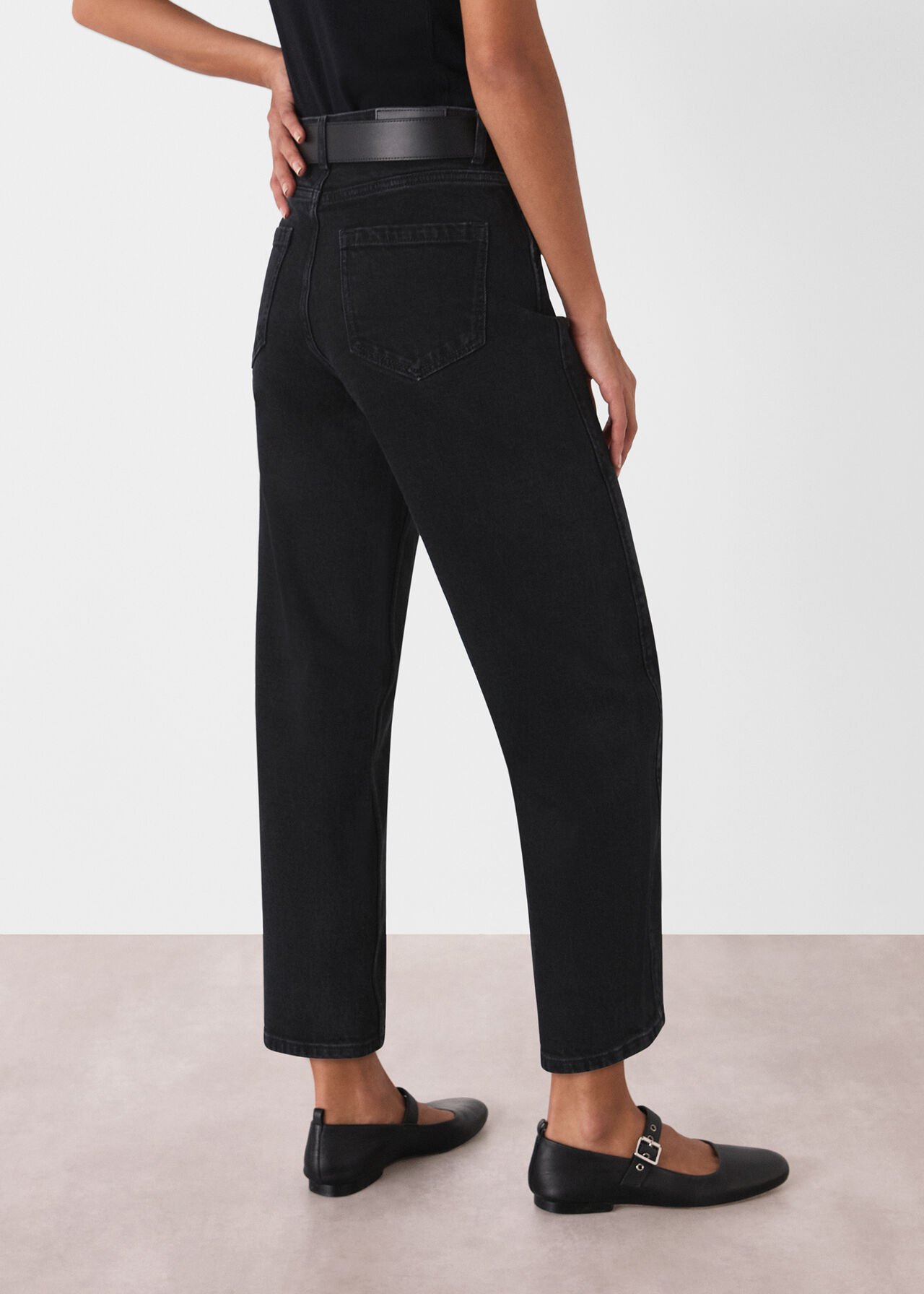 Stretch Barrel Leg Jean