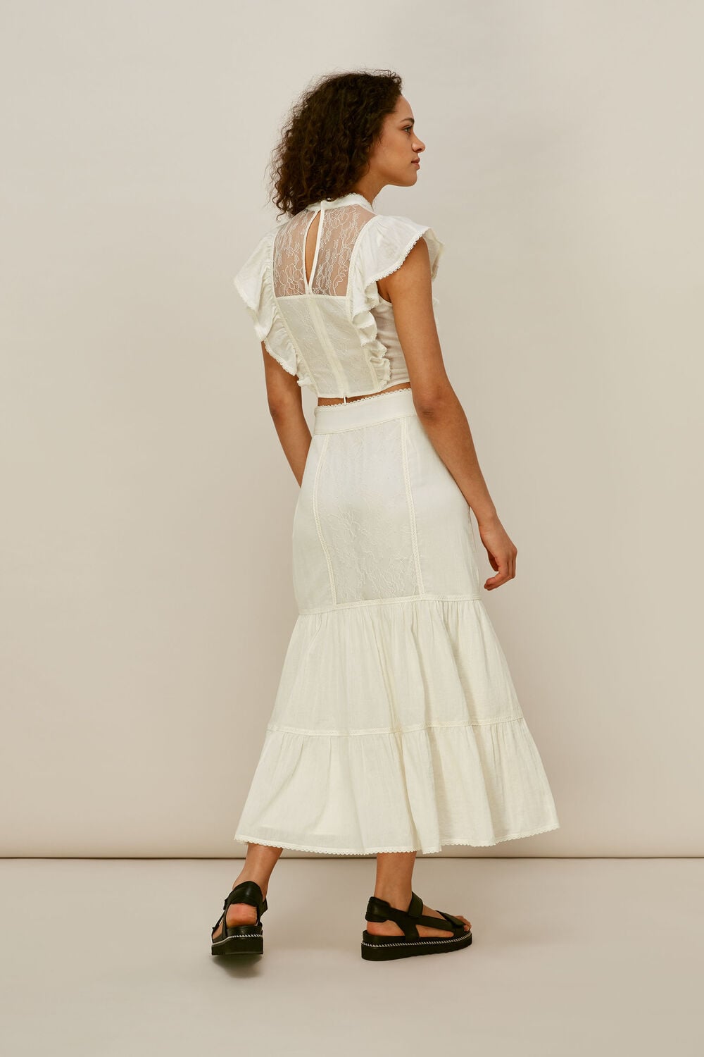 Mixed Lace Frill Skirt Ivory