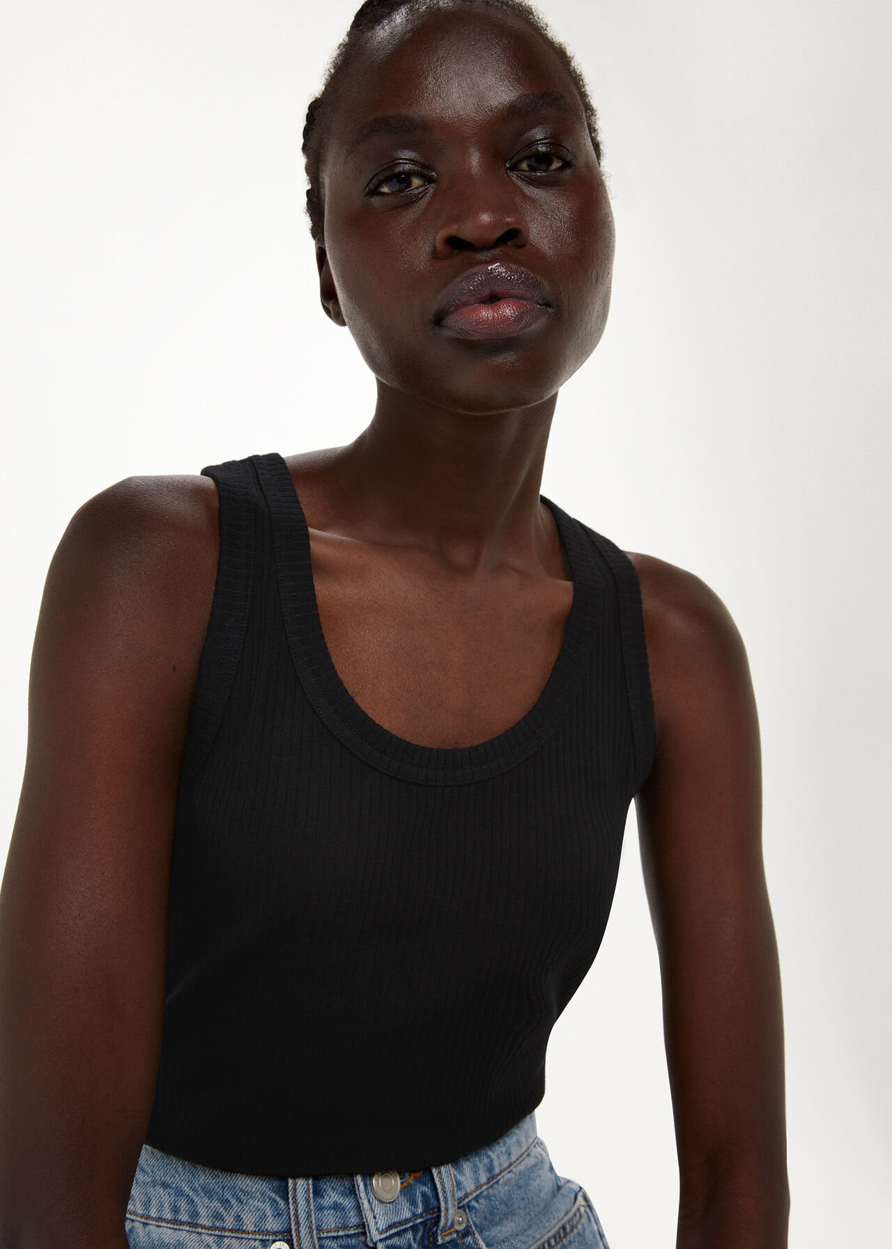 Ultimate Ribbed Scoop Vest