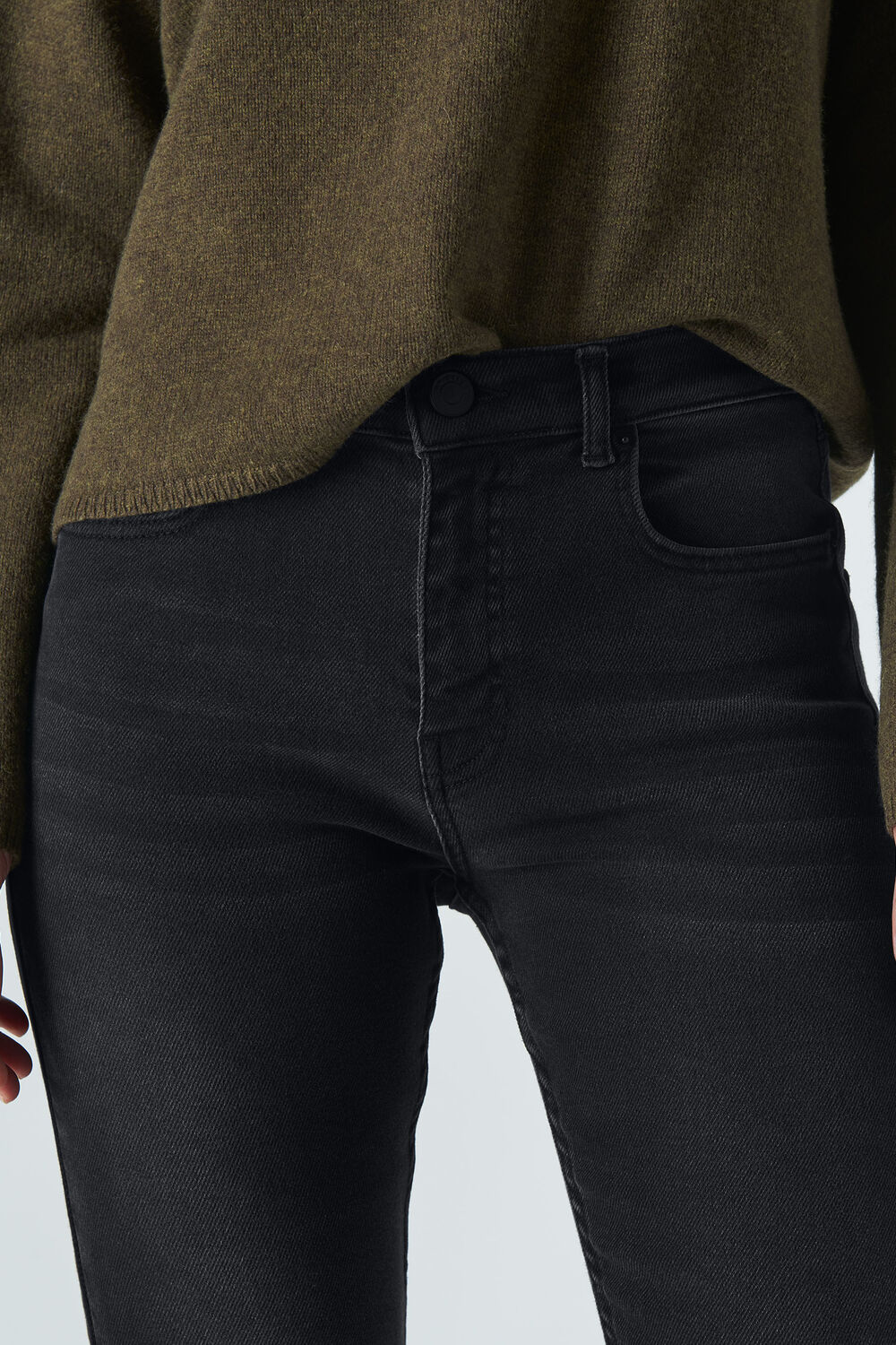 Stretch Sculpt Skinny Jean