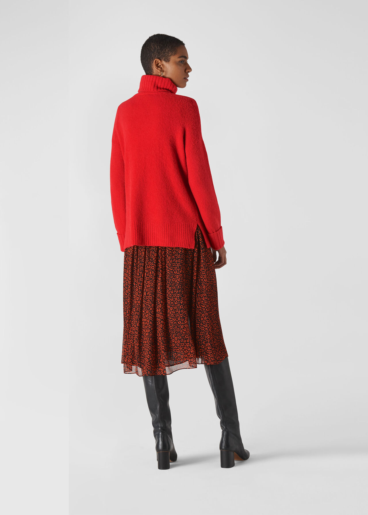 Oversized Roll Neck Red