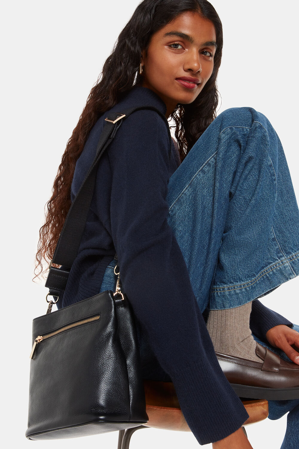 Dion Bucket Bag