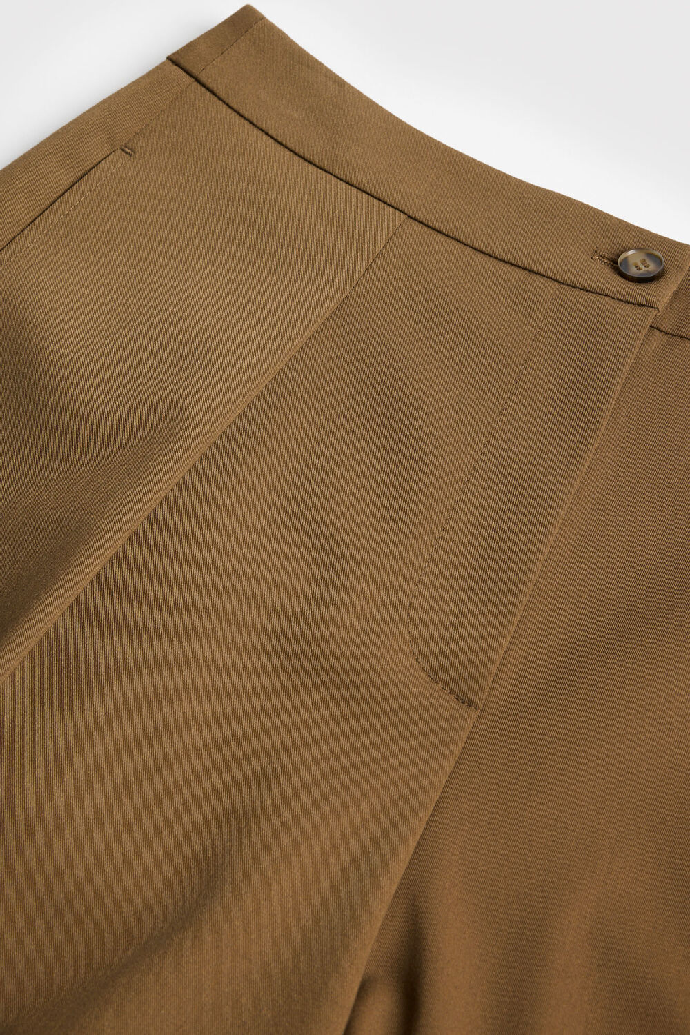Tailored Short