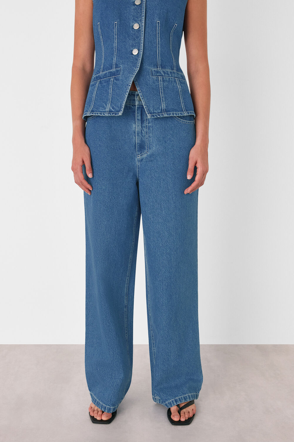 Denim Relaxed Straight Leg Jean