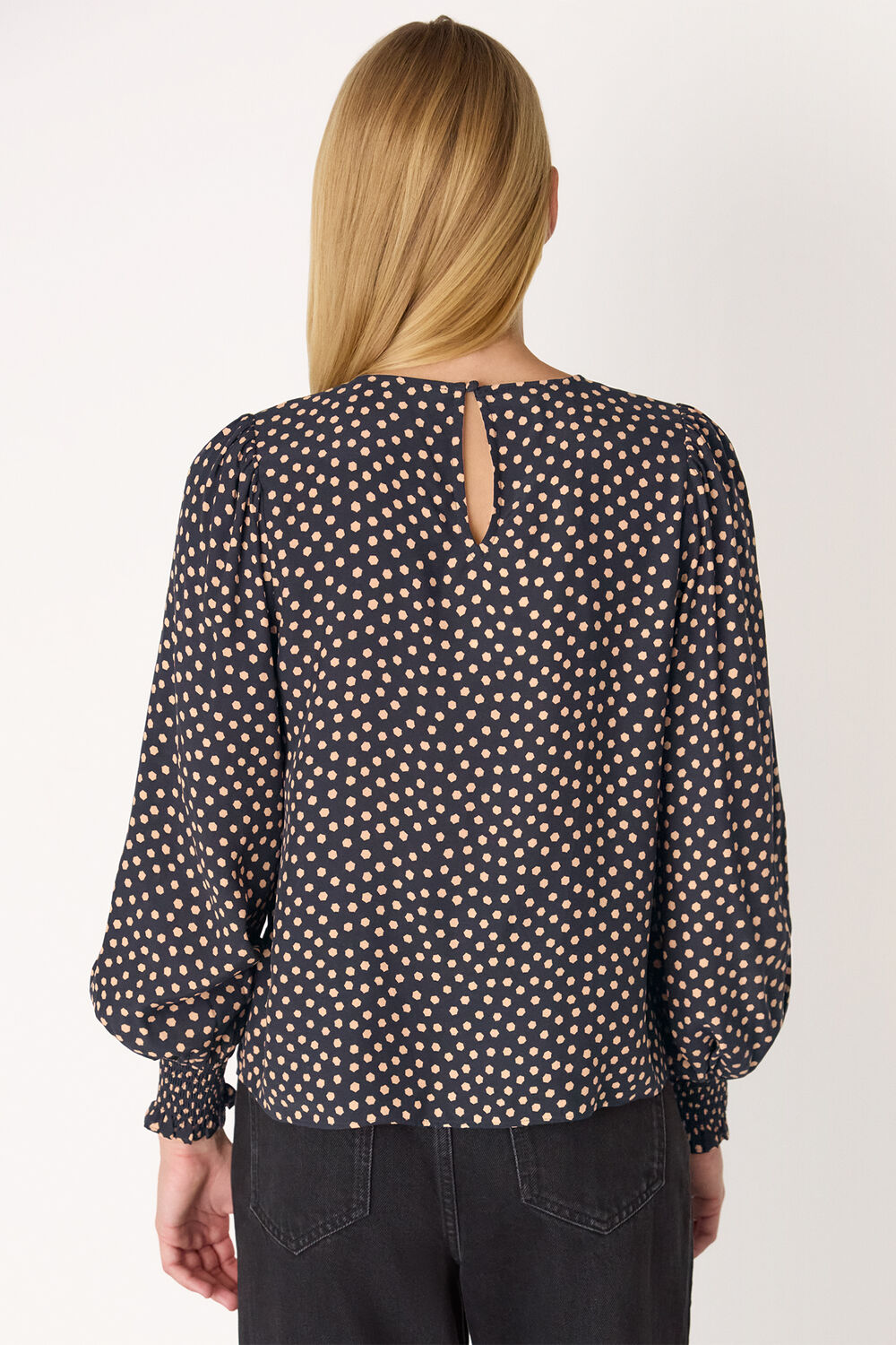 Spot Shirred Cuff Blouse