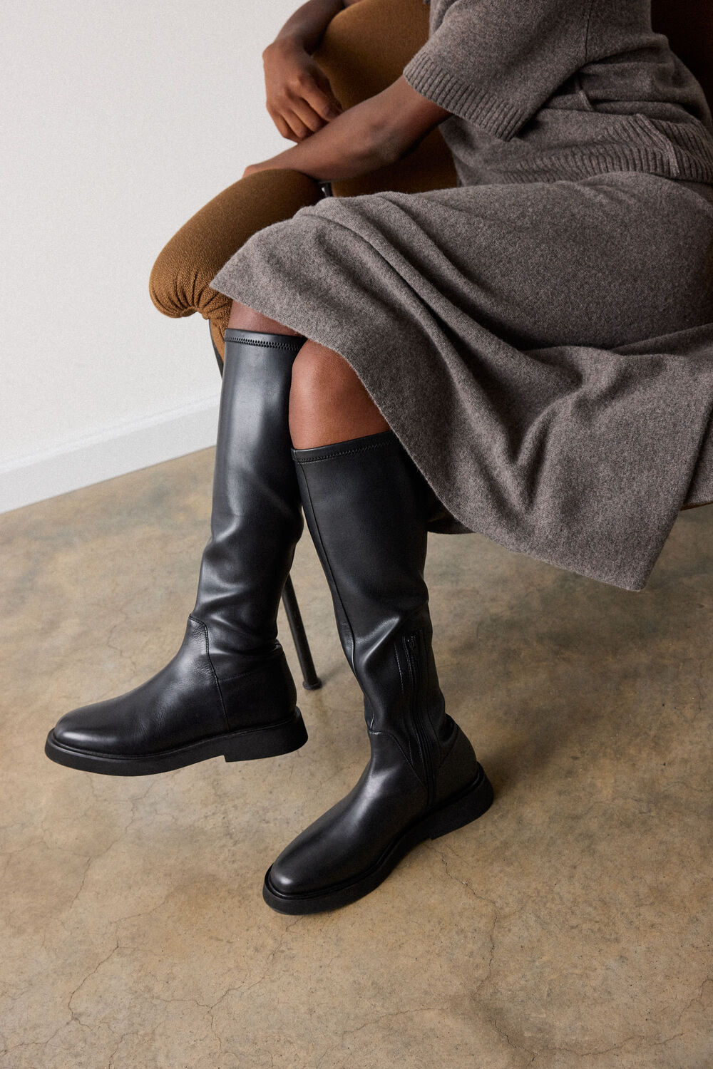 Black Quin Stretch Knee High Boot