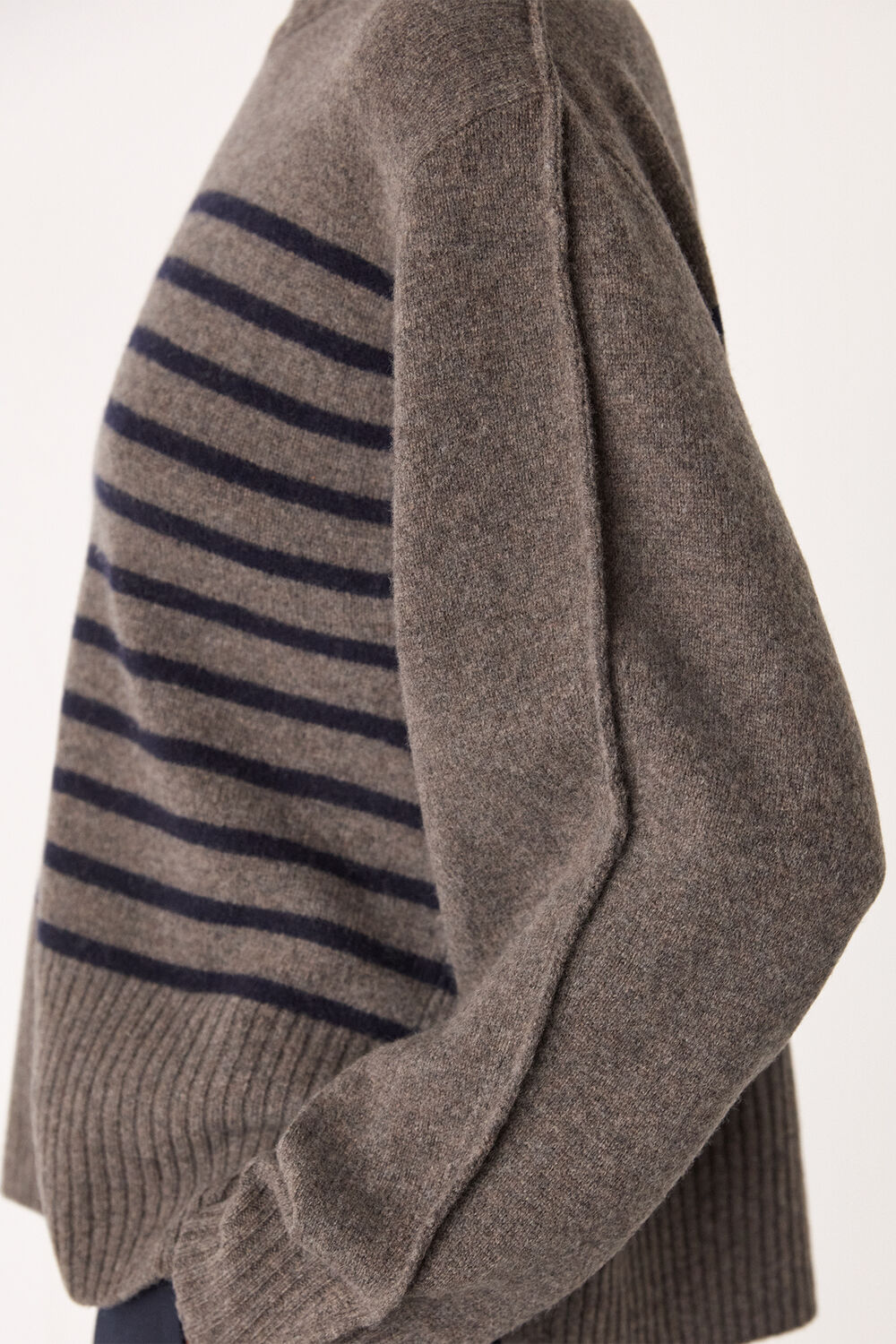 Wool Stripe Crew Neck Knit