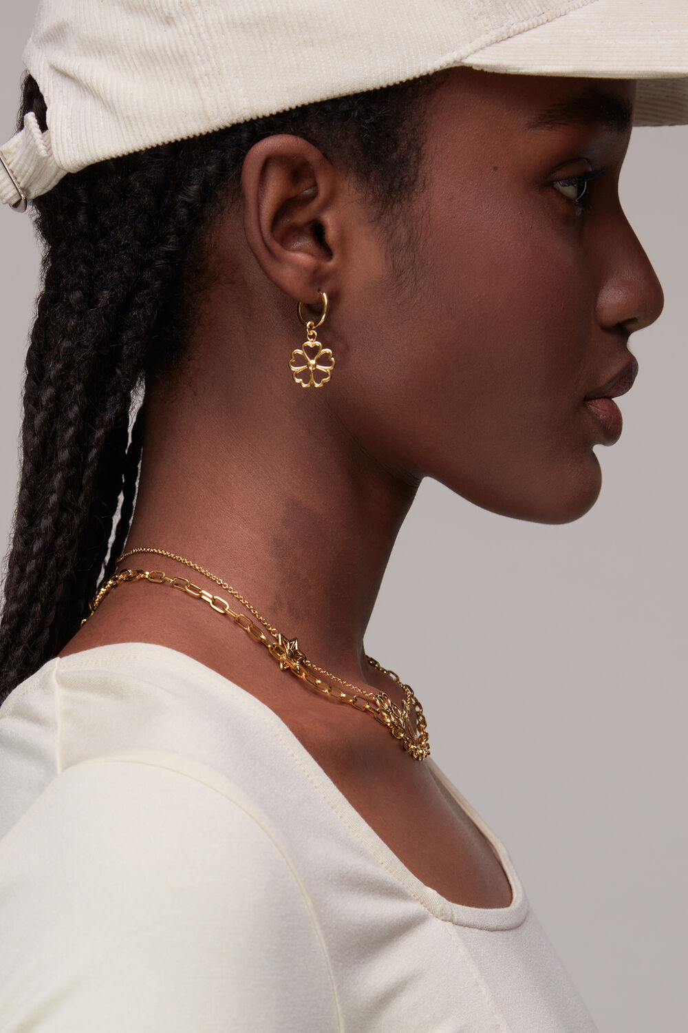 Flower Outline Hoop